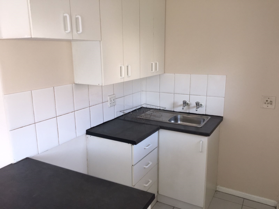 2 Bedroom Property for Sale in Table View Western Cape